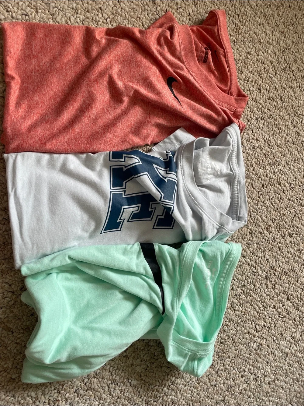 Nike Short Sleeve Tees in Coral, White & Mint